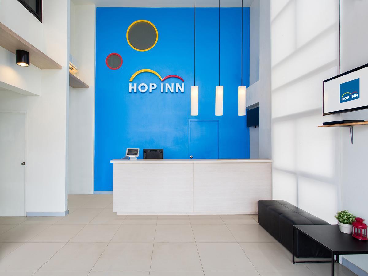 Hop Inn Nakhon Sawan Exterior foto