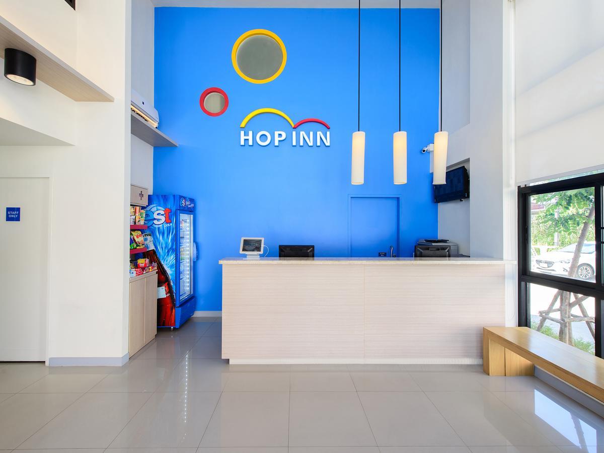 Hop Inn Nakhon Sawan Exterior foto