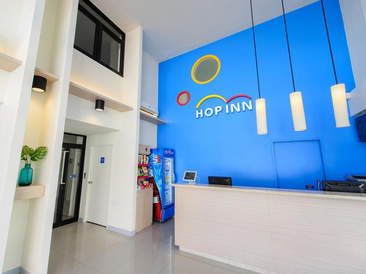 Hop Inn Nakhon Sawan Exterior foto